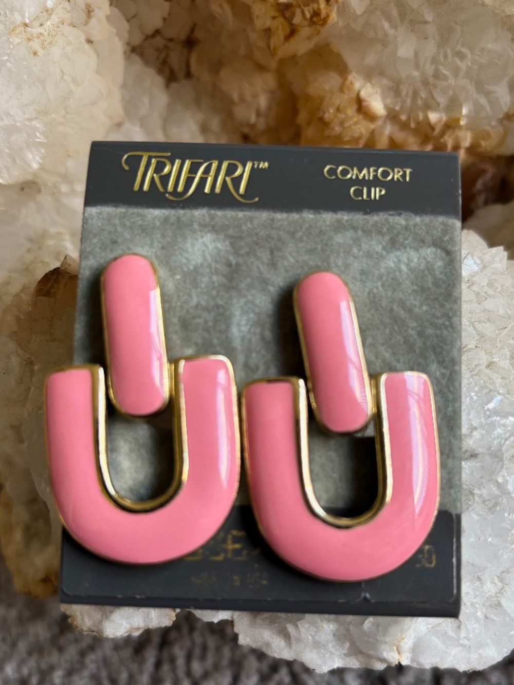 Vintage New Old Stock Signed TRIFARI Pink Enamel Door Knocker Clip-On Earrings